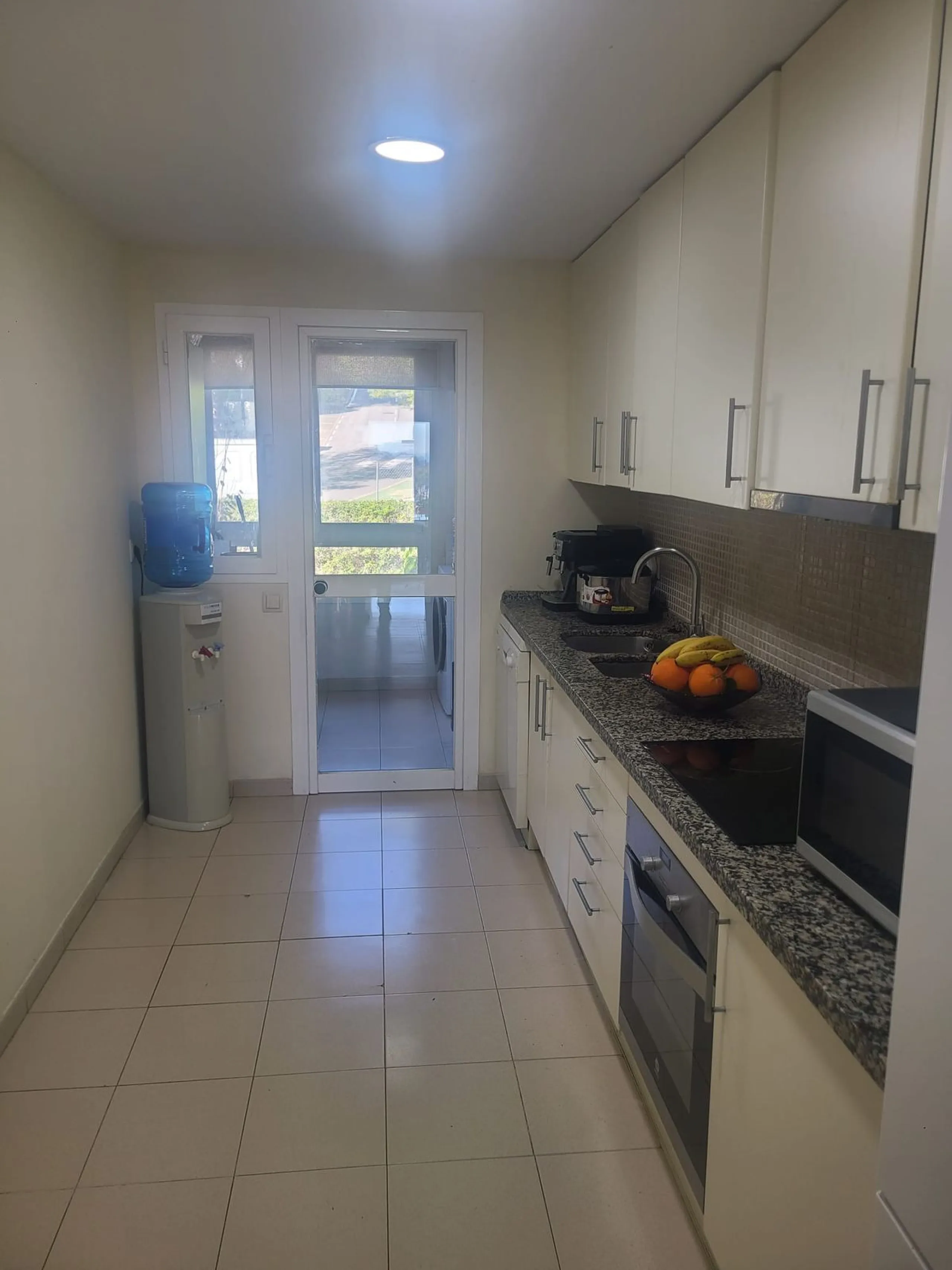 Middle Floor Apartment, La Quinta, Costa del Sol.