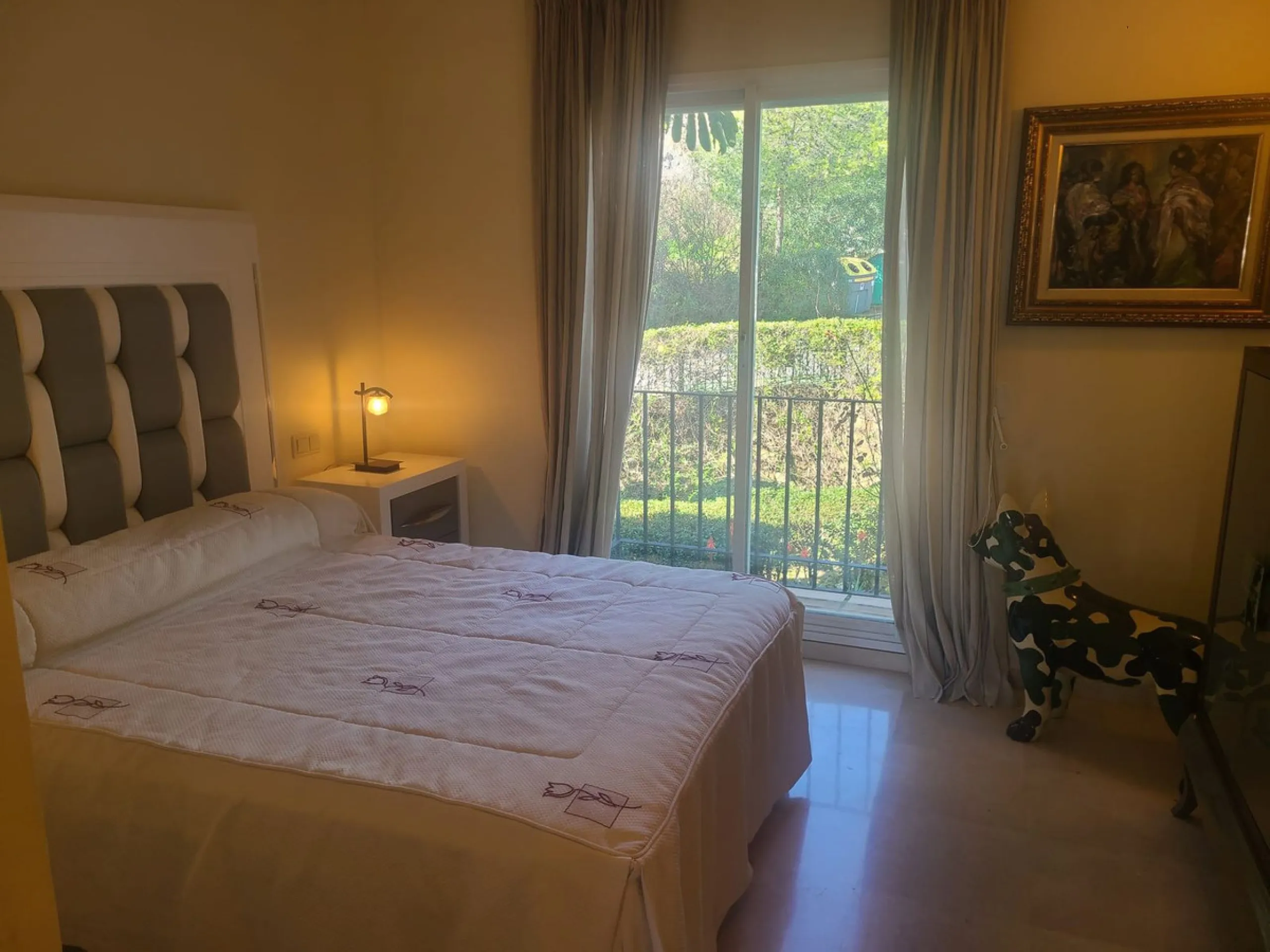 Middle Floor Apartment, La Quinta, Costa del Sol.