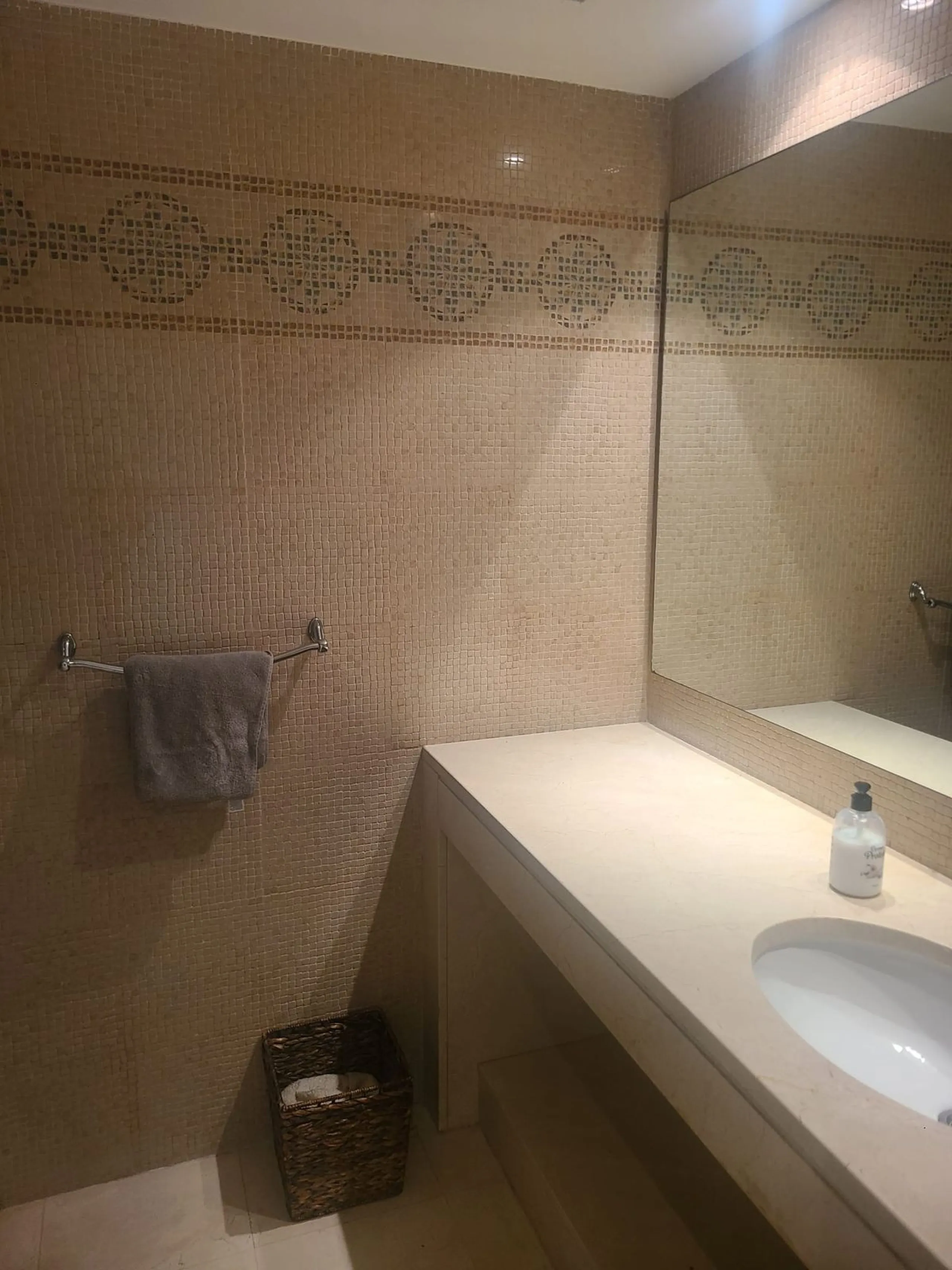 Middle Floor Apartment, La Quinta, Costa del Sol.