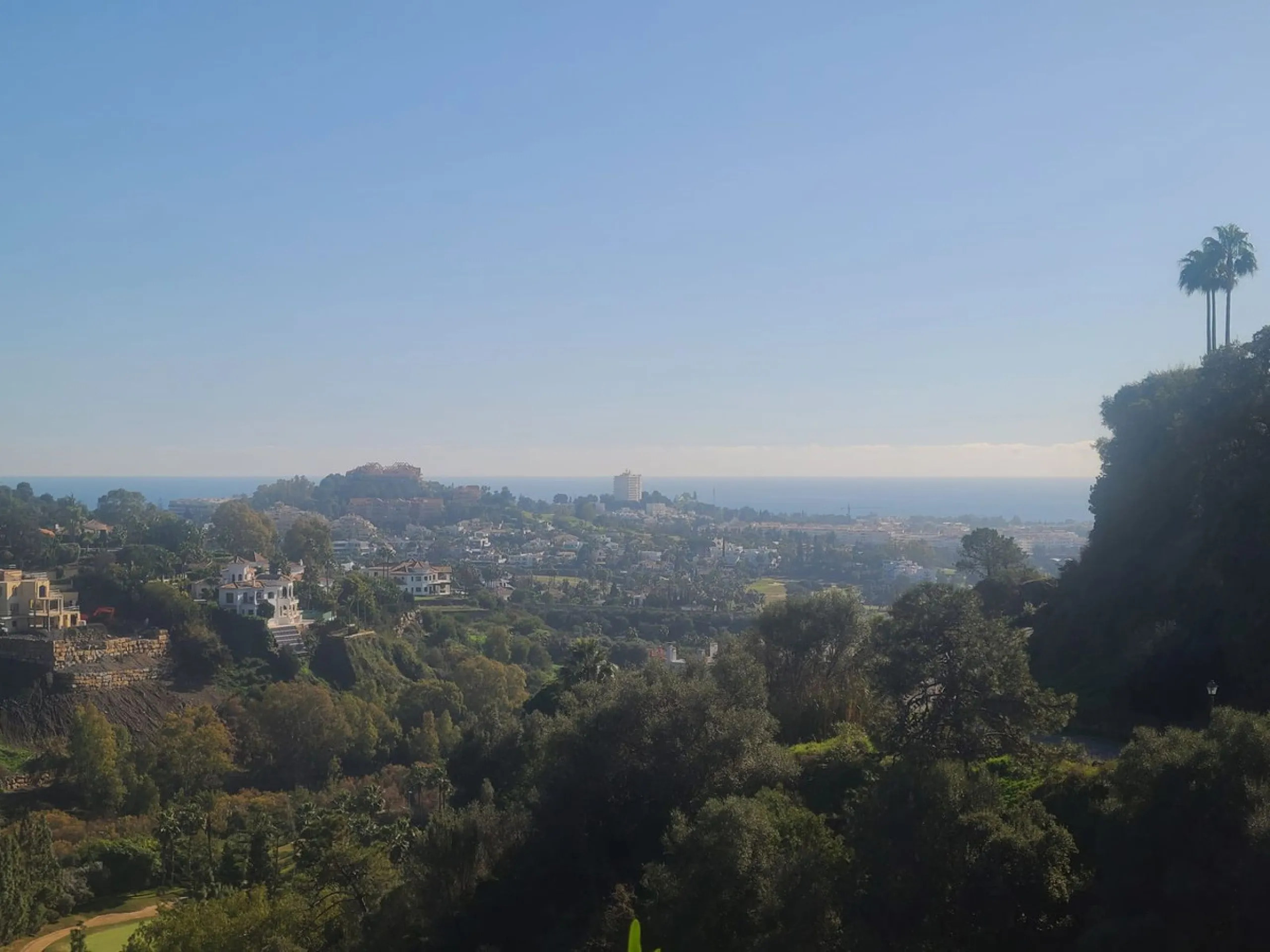 Middle Floor Apartment, La Quinta, Costa del Sol.