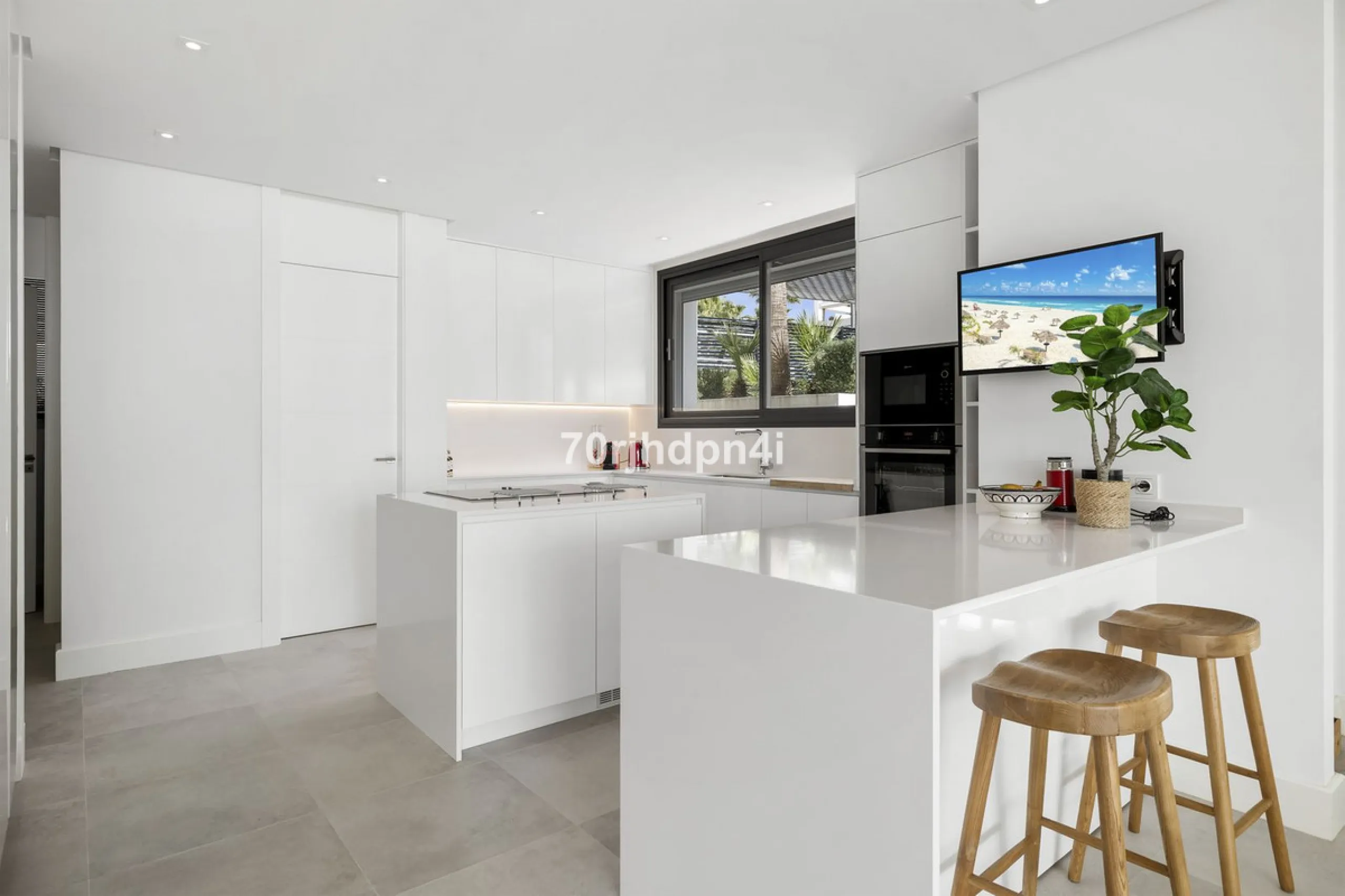 Spectacular Frontline Golf Villa in Cabopino (Marbella)