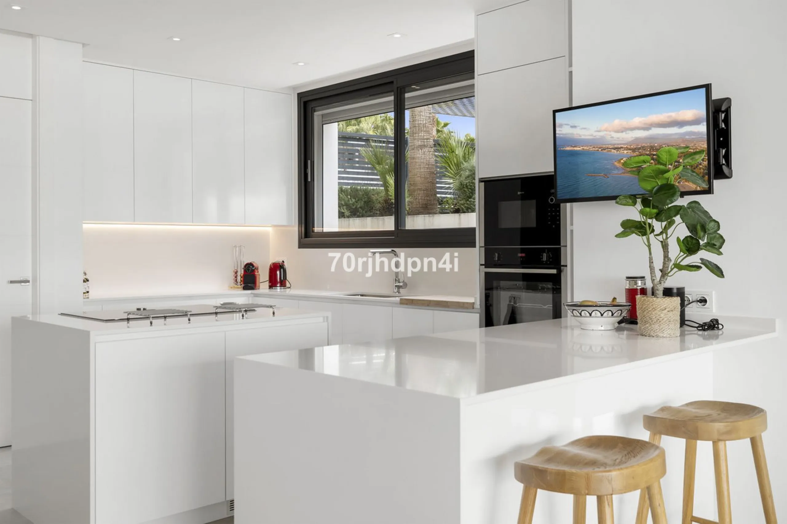 Spectacular Frontline Golf Villa in Cabopino (Marbella)