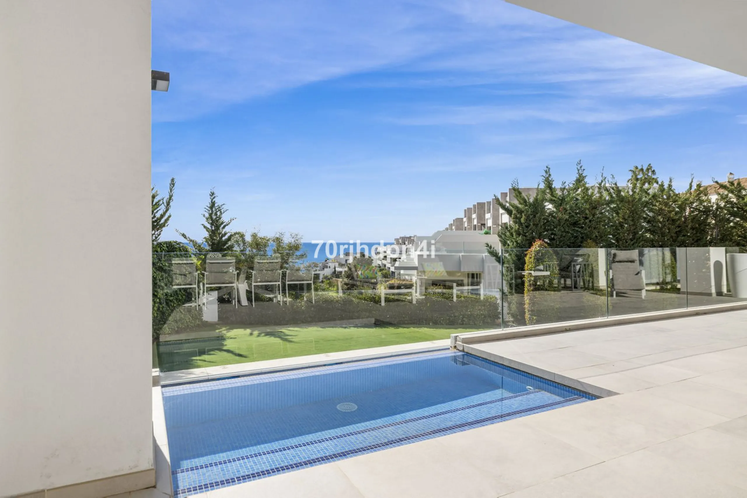 Spectacular Frontline Golf Villa in Cabopino (Marbella)