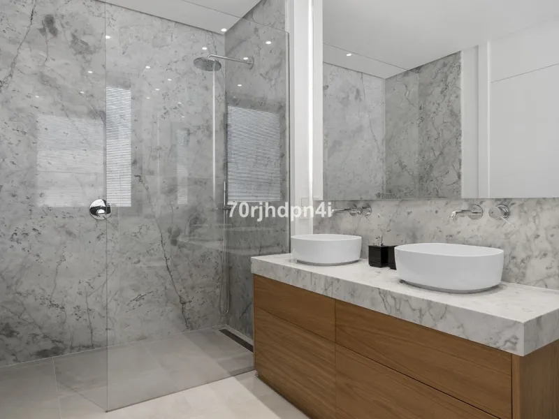 Spectacular Frontline Golf Villa in Cabopino (Marbella)