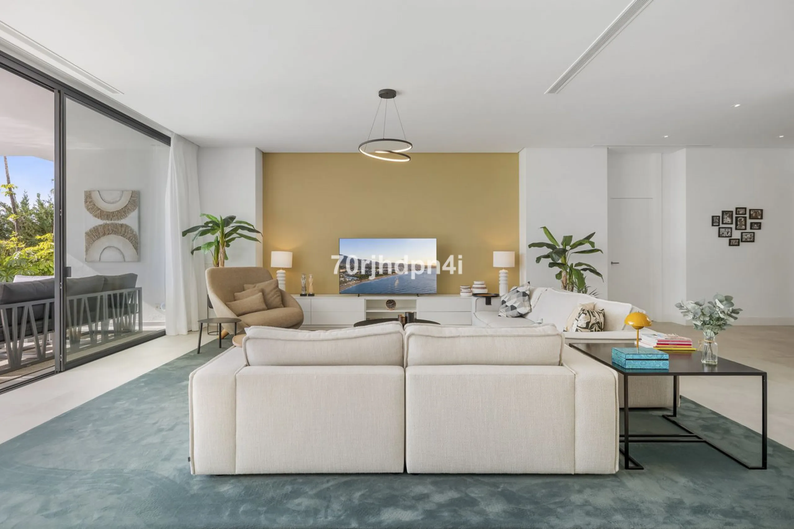 Spectacular Frontline Golf Villa in Cabopino (Marbella)