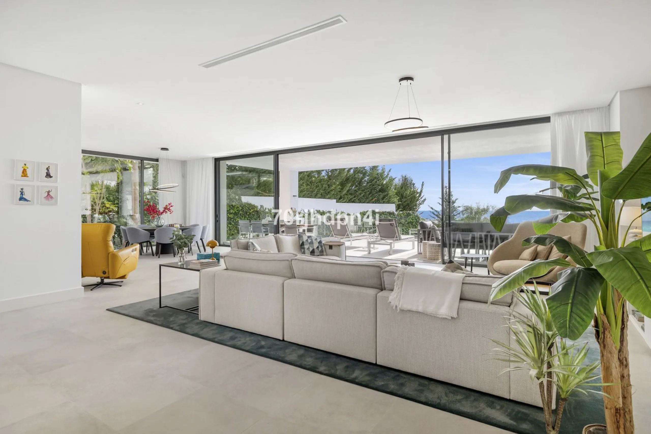 Spectacular Frontline Golf Villa in Cabopino (Marbella)