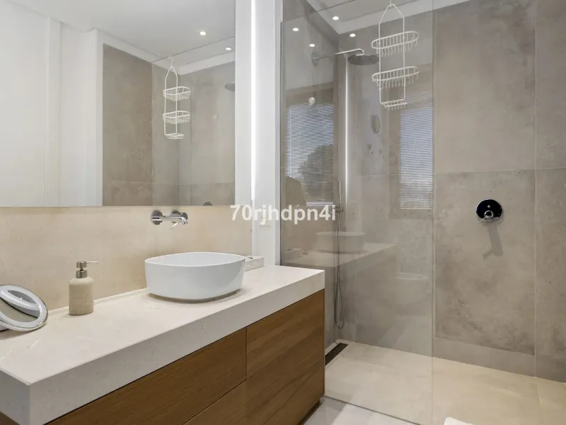 Spectacular Frontline Golf Villa in Cabopino (Marbella)