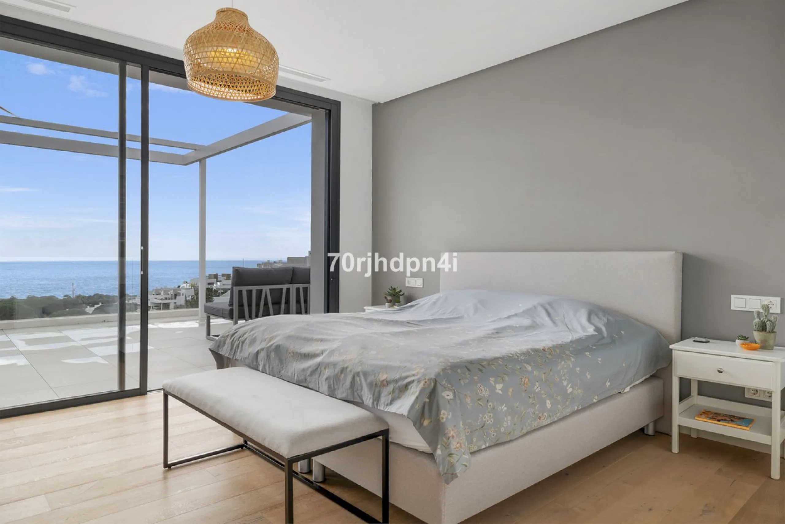 Spectacular Frontline Golf Villa in Cabopino (Marbella)