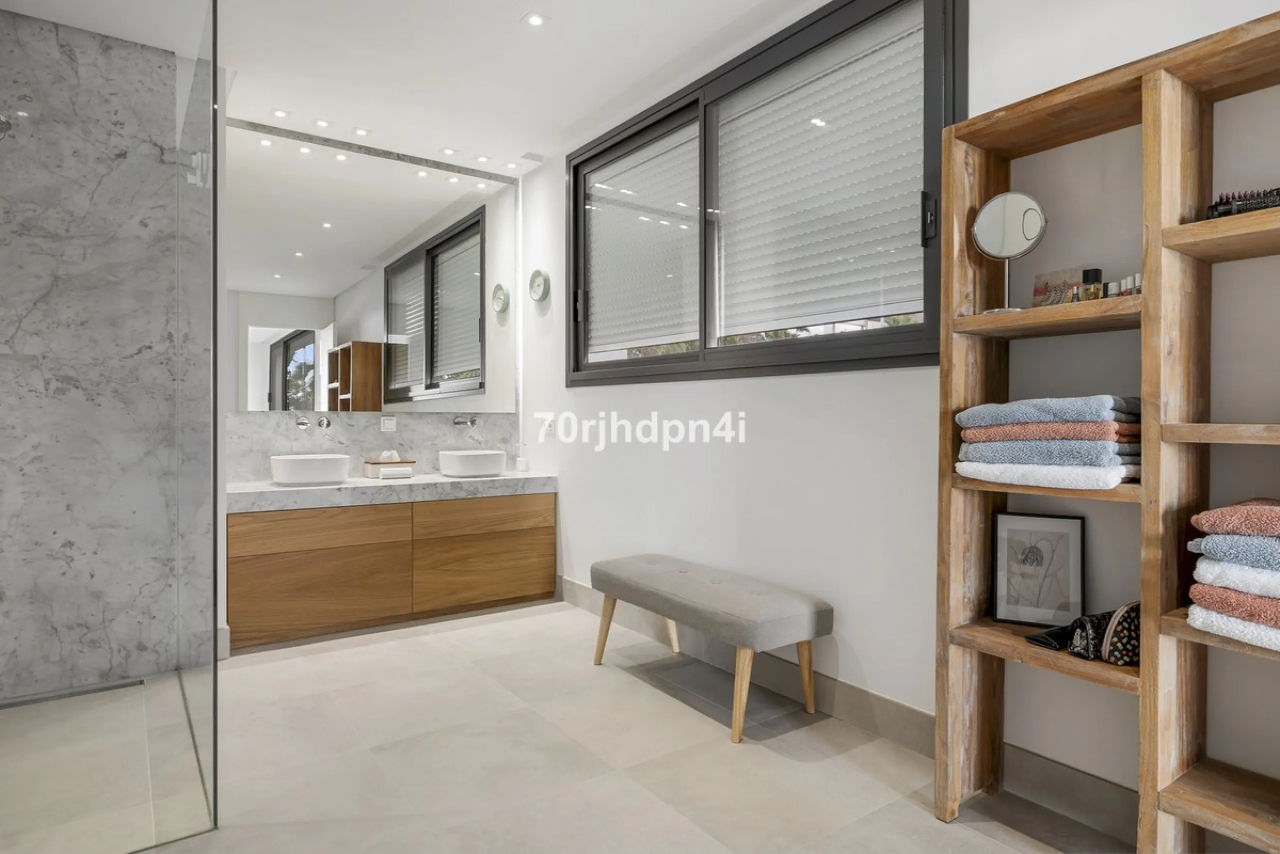 Spectacular Frontline Golf Villa in Cabopino (Marbella)