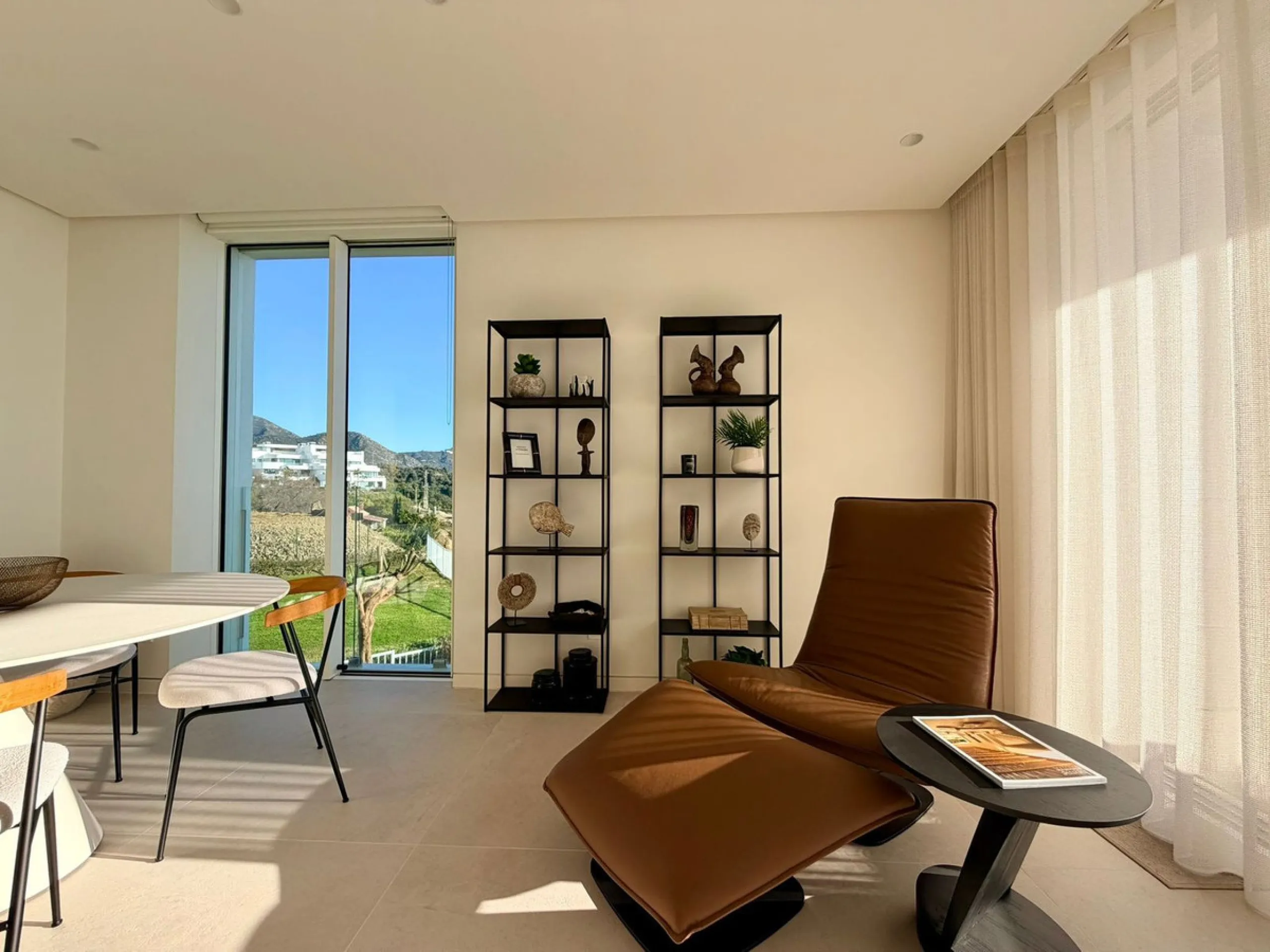 First-Floor Apartment with Panoramic Views in Palo Alto, Ojén