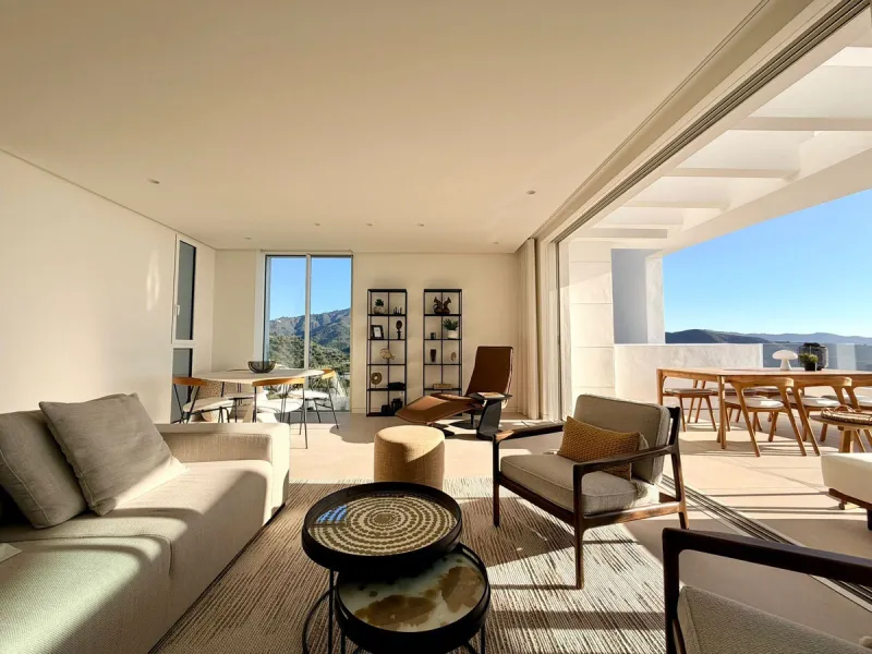 First-Floor Apartment with Panoramic Views in Palo Alto, Ojén