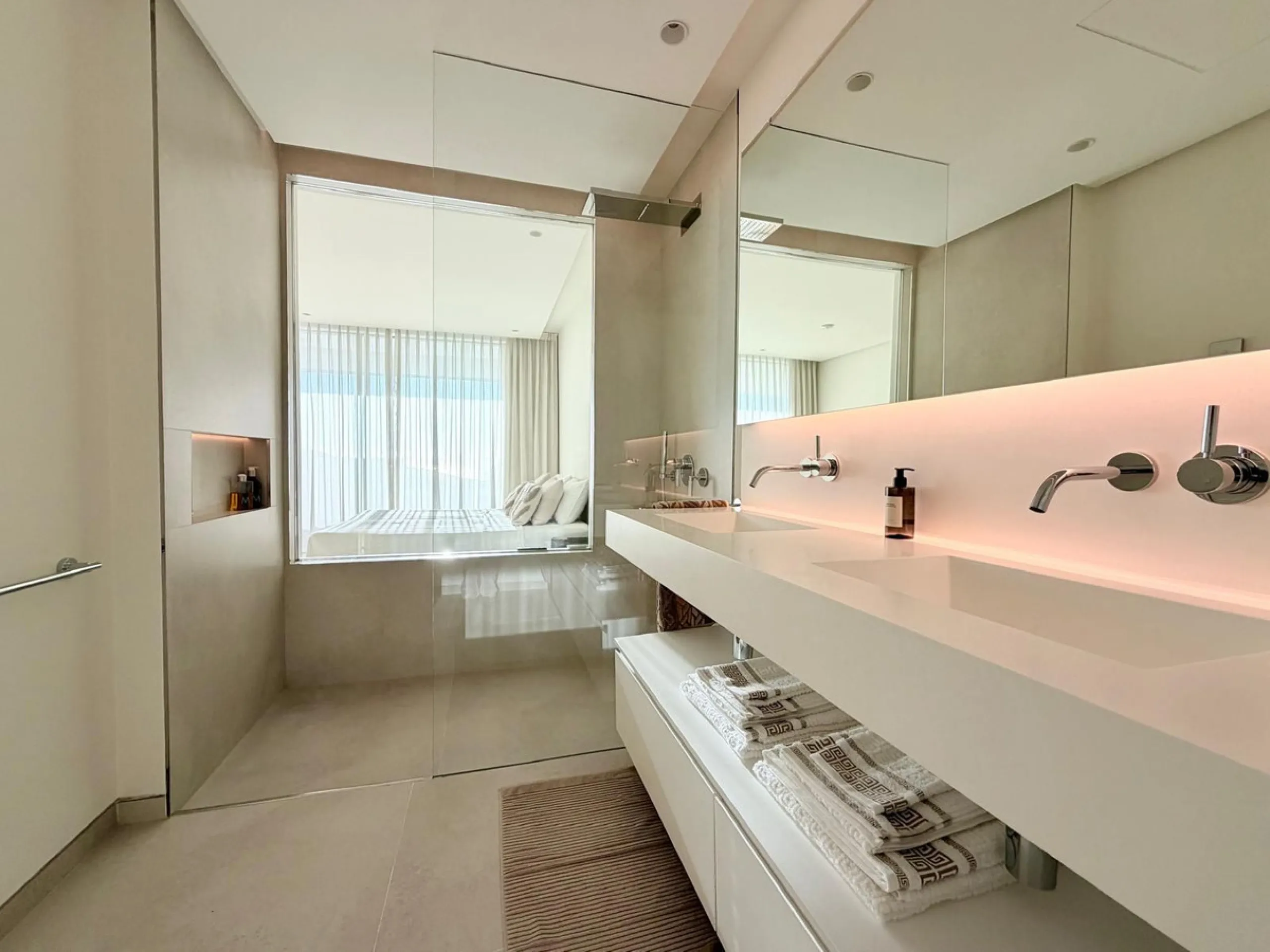First-Floor Apartment with Panoramic Views in Palo Alto, Ojén
