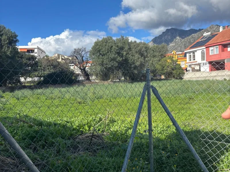 Plot - Residential Plot в продаже в Málaga, Málaga. Площадь дома 14697 м². Площадь участка 6631 м²