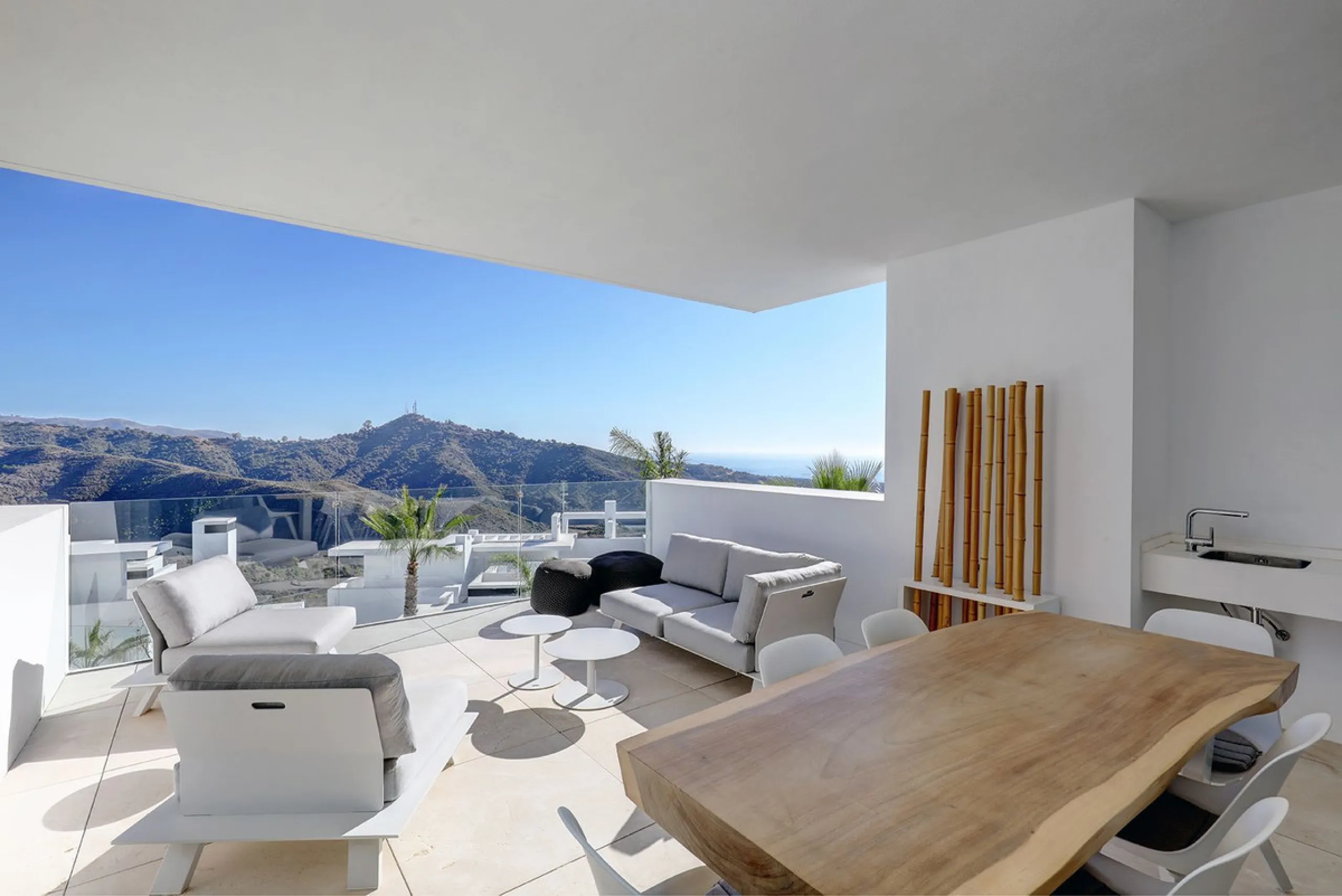 Exquisite Elevated Ground Floor Residence | Palo Alto, Ojén – Just Above Marbella