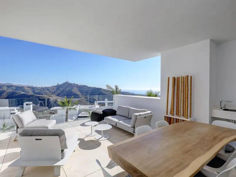 Exquisite Elevated Ground Floor Residence | Palo Alto, Ojén – Just Above Marbella
