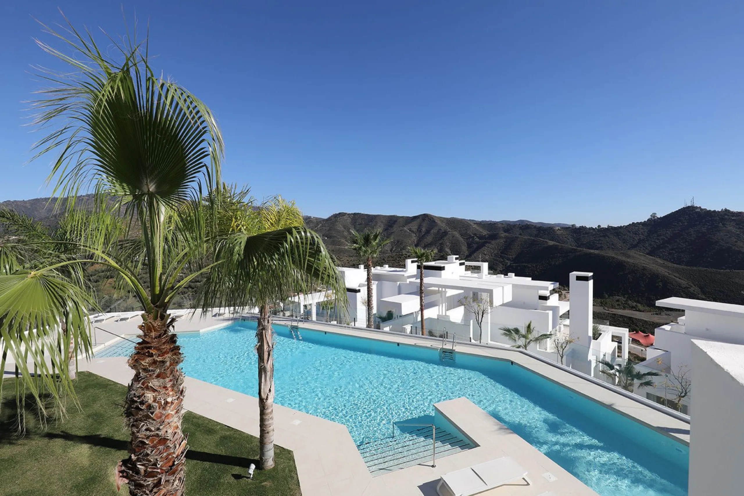 Exquisite Elevated Ground Floor Residence | Palo Alto, Ojén – Just Above Marbella