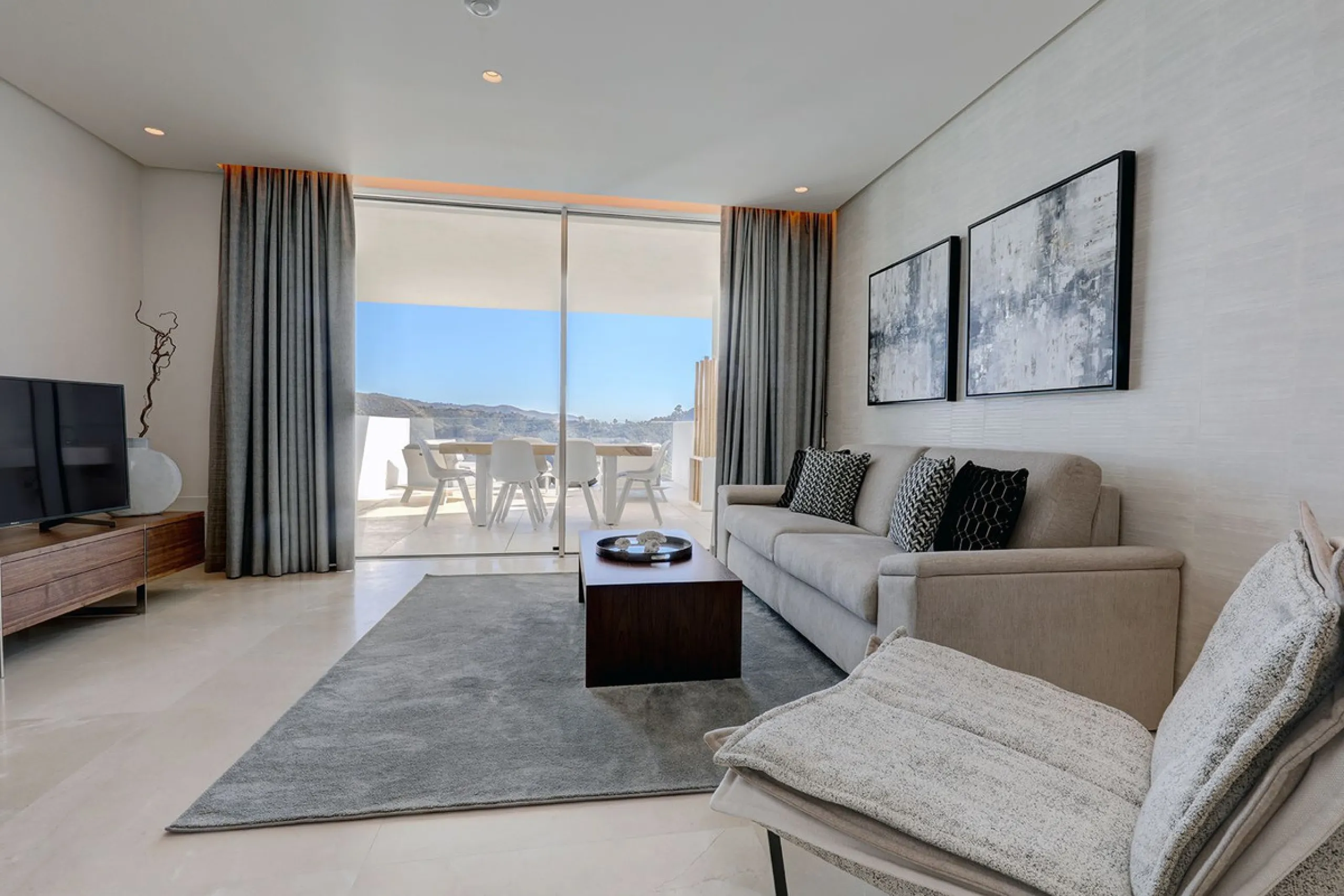 Exquisite Elevated Ground Floor Residence | Palo Alto, Ojén – Just Above Marbella