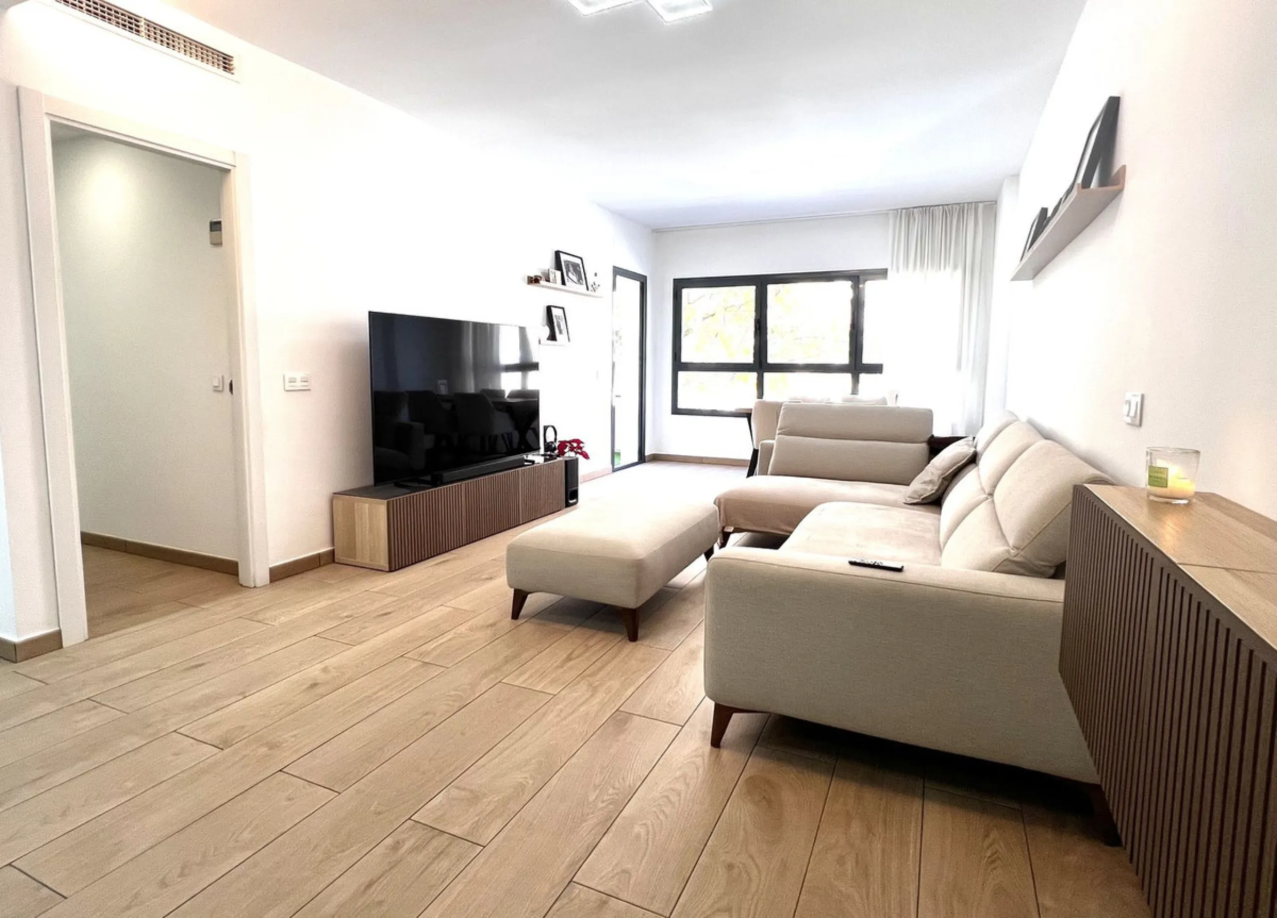 Contemporary Living in the Heart of Estepona – Walk to the Beach