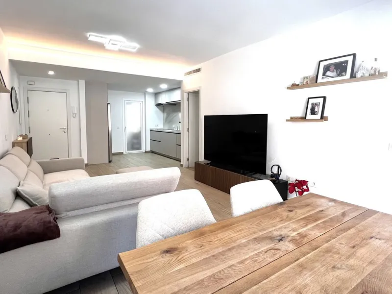 Contemporary Living in the Heart of Estepona – Walk to the Beach