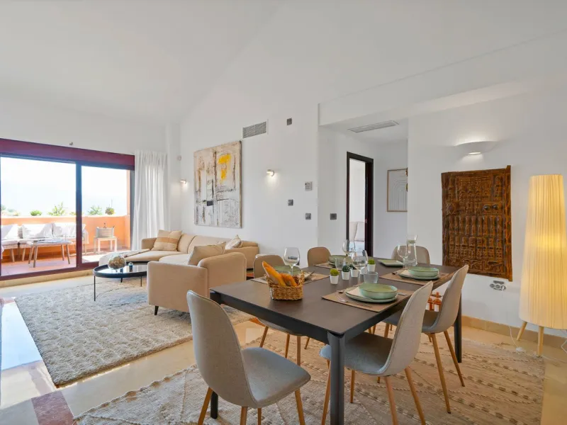 Apartment - Penthouse Duplex в продаже в Marbella, Málaga. В доме 3 спален и 2 ванных комнат. Площадь дома 169 м²