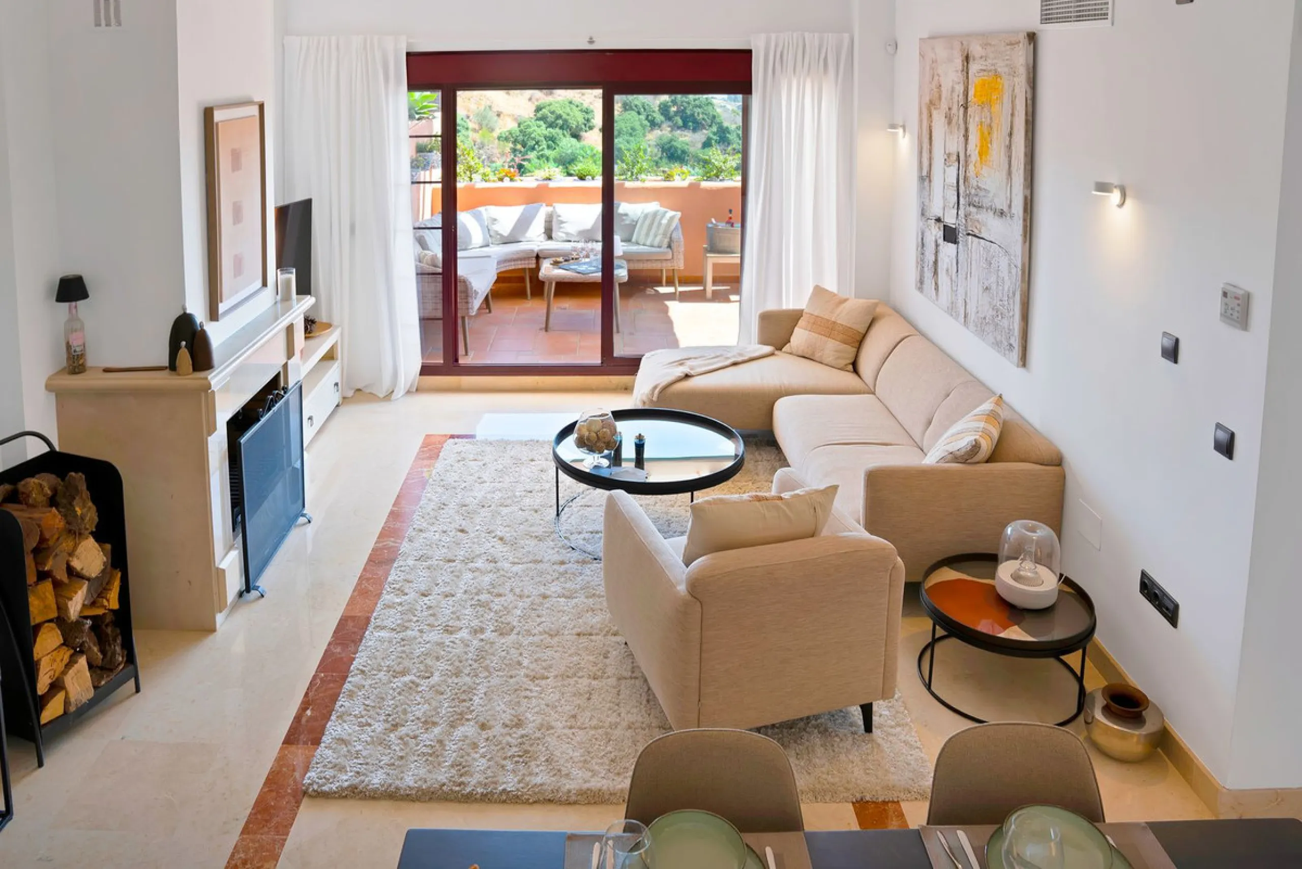 Apartment - Penthouse Duplex в продаже в Marbella, Málaga. В доме 3 спален и 2 ванных комнат. Площадь дома 169 м²