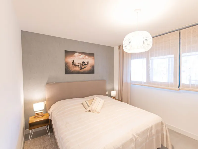 Apartment - Middle Floor Apartment в продаже в Estepona, Málaga. В доме 2 спален и 2 ванных комнат. Площадь дома 78 м²