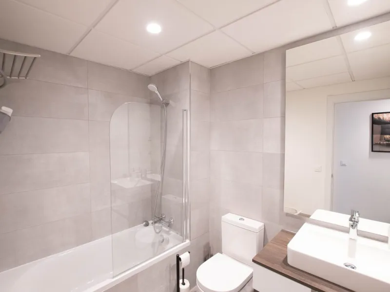 Apartment - Middle Floor Apartment в продаже в Estepona, Málaga. В доме 2 спален и 2 ванных комнат. Площадь дома 78 м²