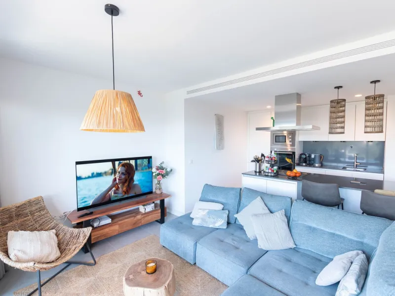 Apartment - Middle Floor Apartment в продаже в Estepona, Málaga. В доме 2 спален и 2 ванных комнат. Площадь дома 78 м²