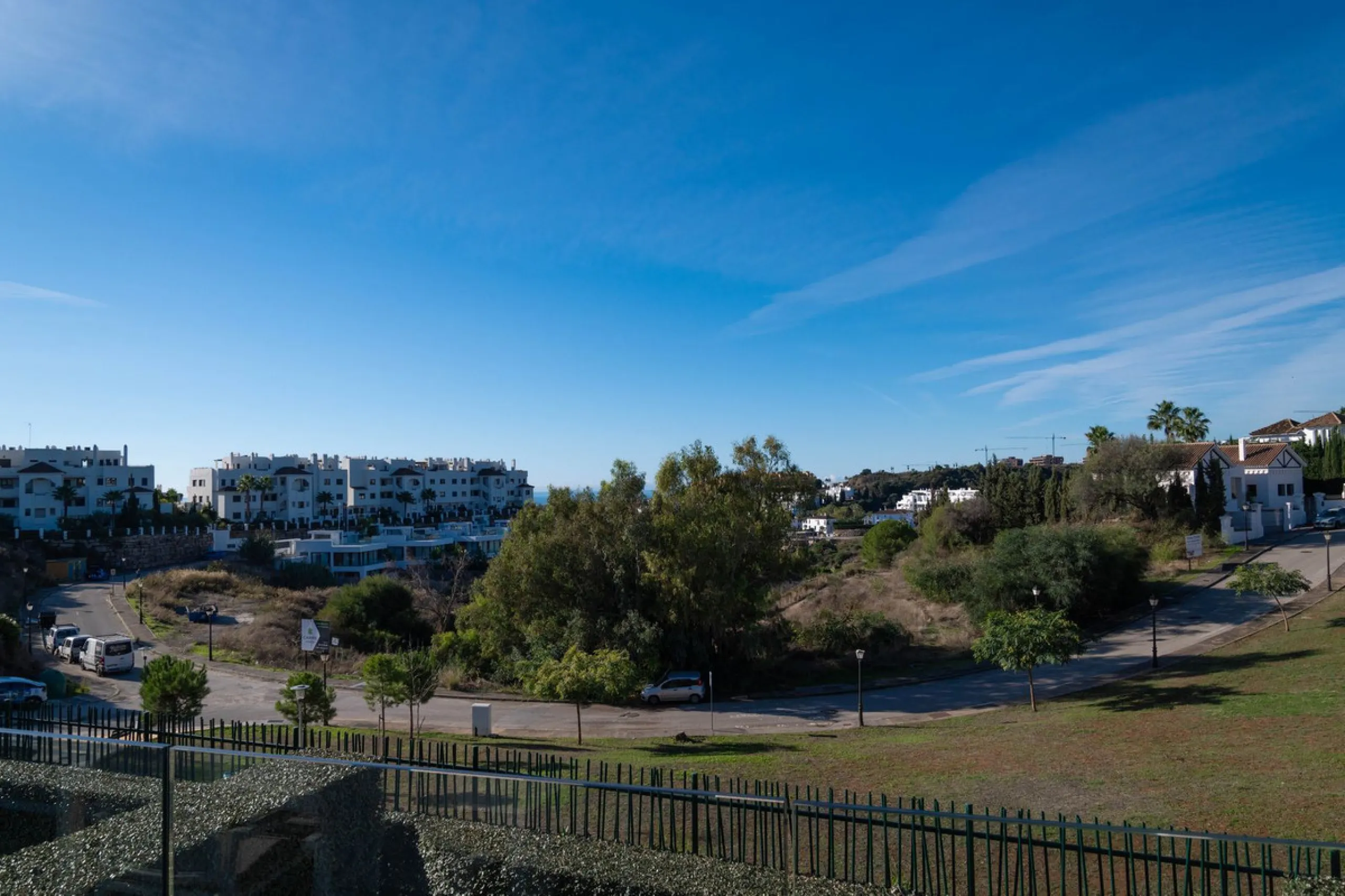 Apartment - Middle Floor Apartment в продаже в Estepona, Málaga. В доме 2 спален и 2 ванных комнат. Площадь дома 78 м²