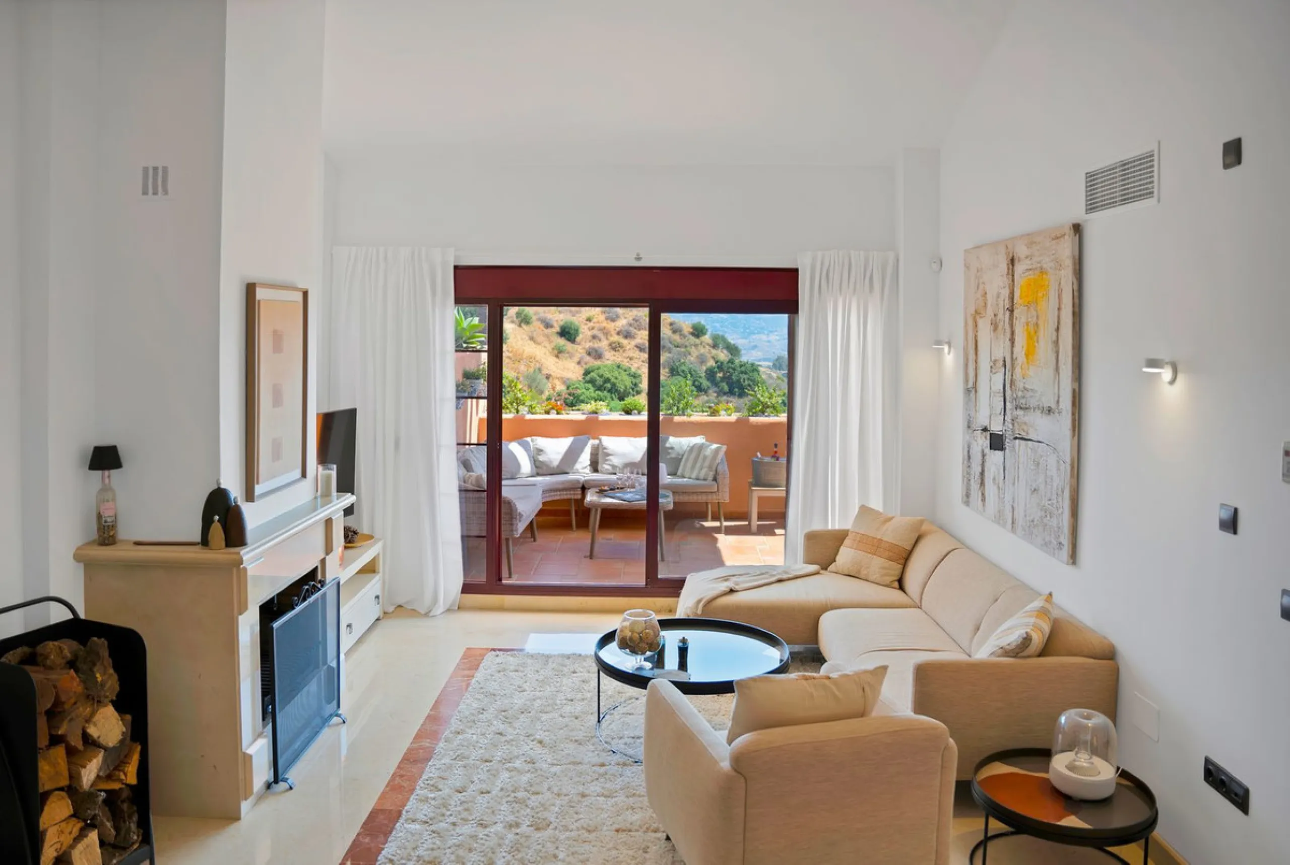 Apartment - Penthouse Duplex в продаже в Marbella, Málaga. В доме 3 спален и 2 ванных комнат. Площадь дома 169 м²