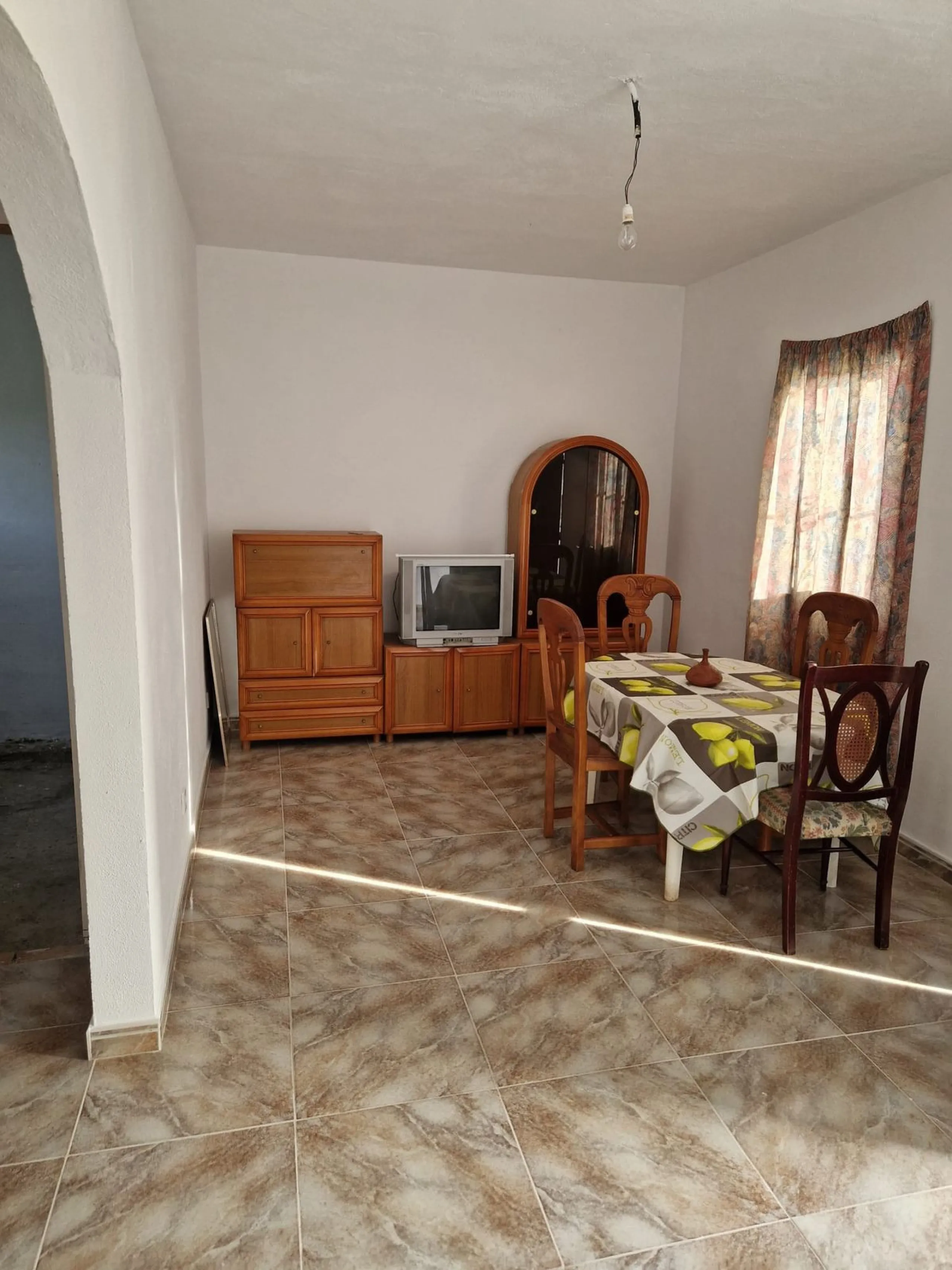 Cortijo for Sale in Casares – 25,000 m² Plot with Panoramic Sea Views near Finca Cortesín