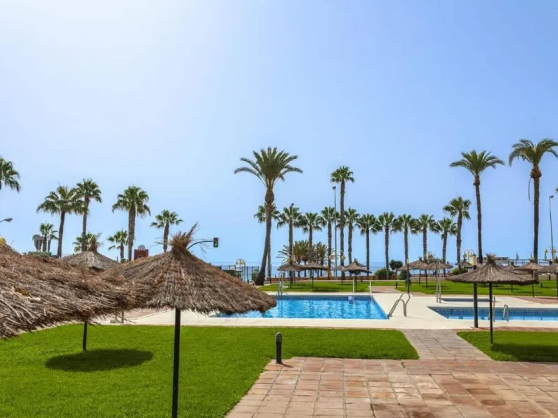 Beachfront with spectacular sea views!