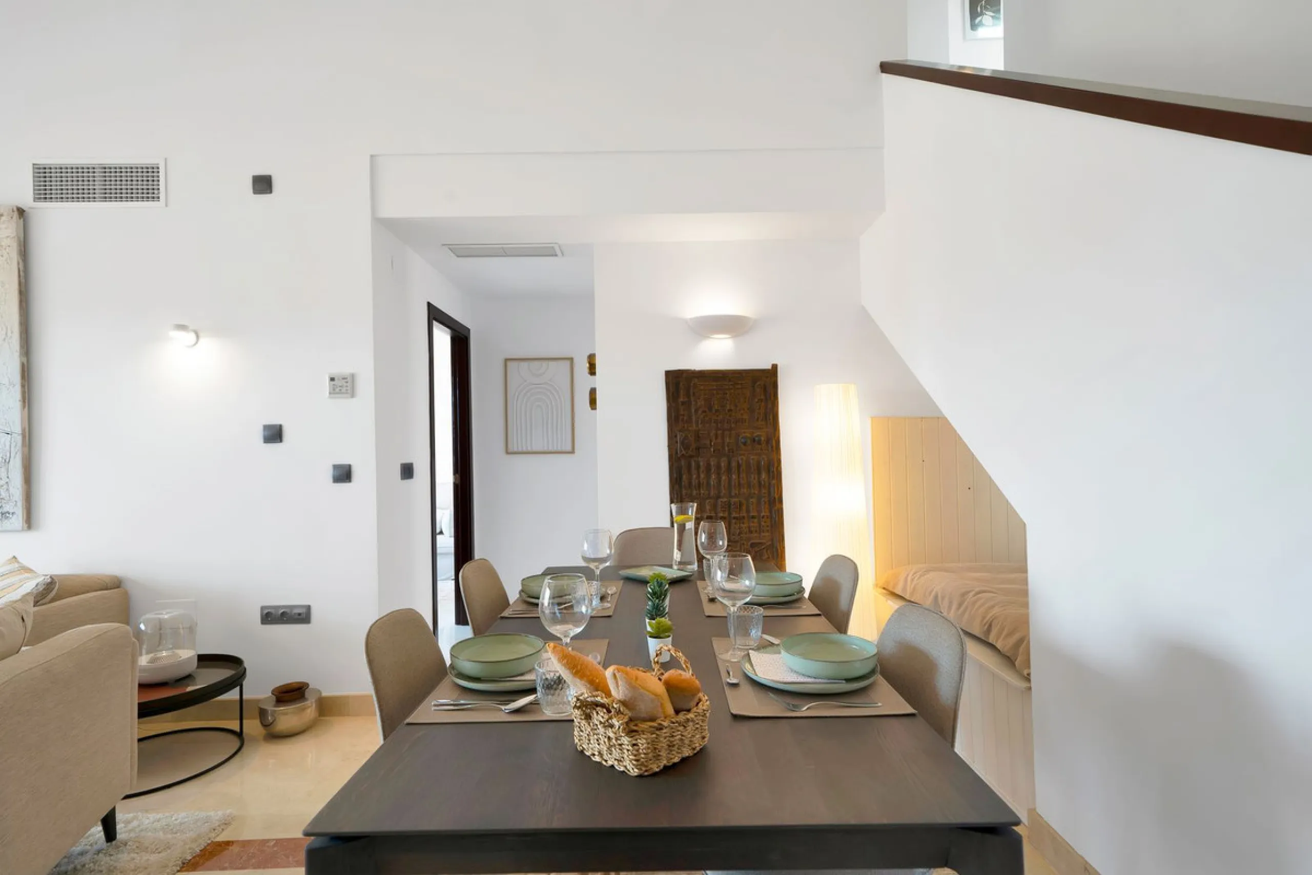 Apartment - Penthouse Duplex в продаже в Marbella, Málaga. В доме 3 спален и 2 ванных комнат. Площадь дома 169 м²