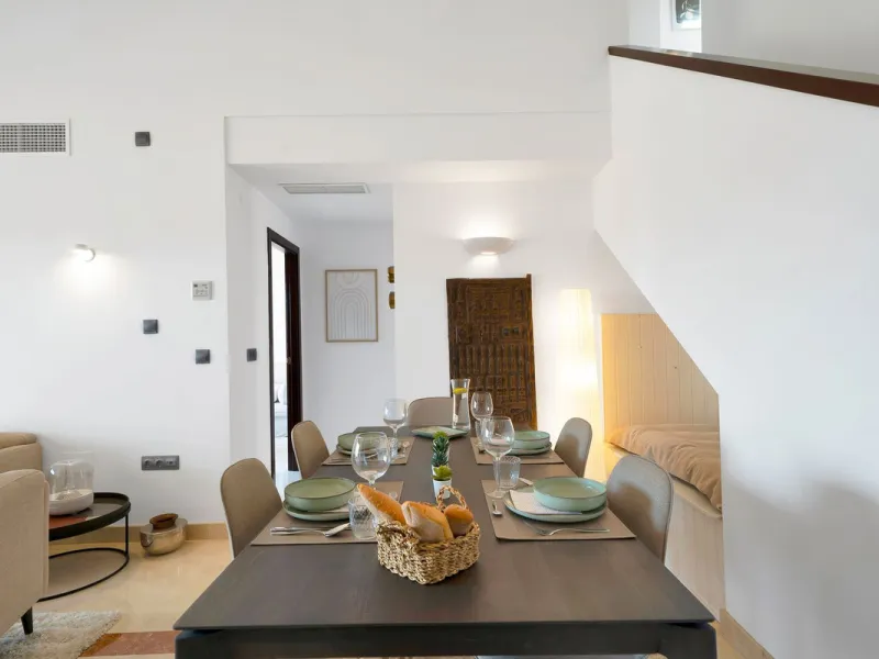 Apartment - Penthouse Duplex в продаже в Marbella, Málaga. В доме 3 спален и 2 ванных комнат. Площадь дома 169 м²