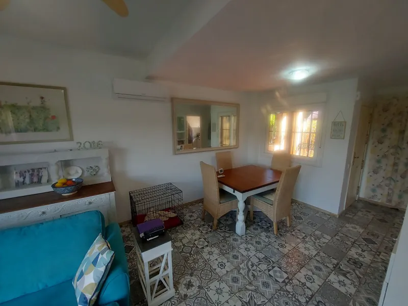 House - Townhouse в продаже в Manilva, Málaga. В доме 3 спален и 2 ванных комнат. Площадь дома 116 м². Площадь участка 24 м²