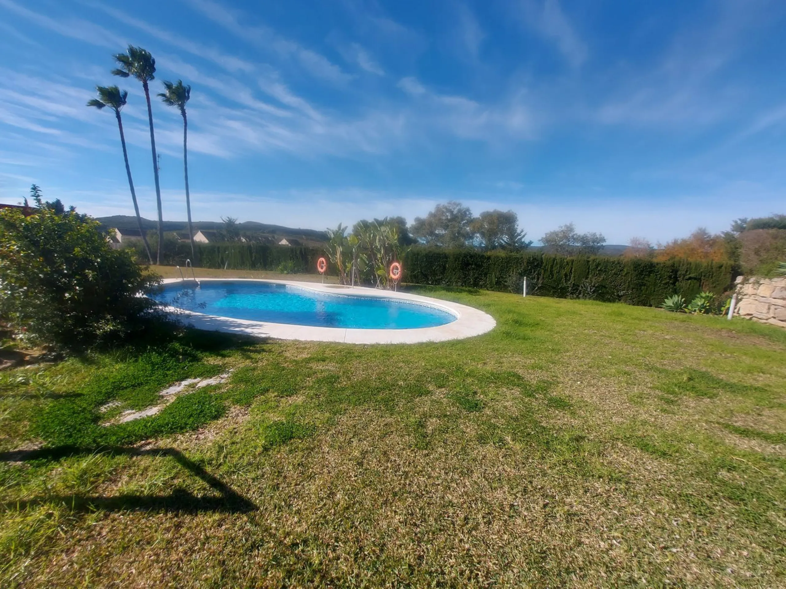 House - Townhouse в продаже в Manilva, Málaga. В доме 3 спален и 2 ванных комнат. Площадь дома 116 м². Площадь участка 24 м²