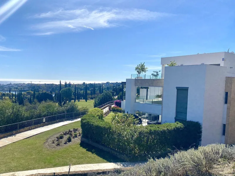 Apartment - Ground Floor Apartment в продаже в Málaga, Málaga. В доме 4 спален и 4 ванных комнат. Площадь дома 212 м². Площадь участка 100 м²