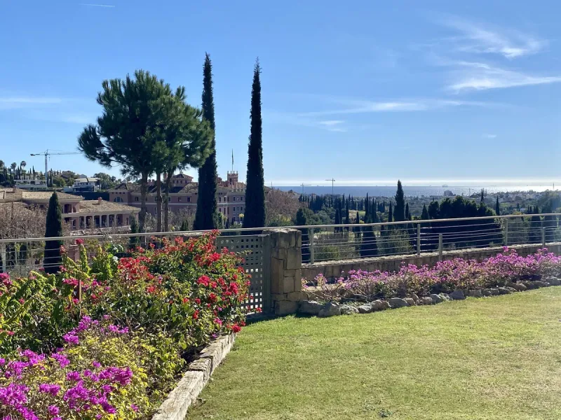 Apartment - Ground Floor Apartment в продаже в Málaga, Málaga. В доме 4 спален и 4 ванных комнат. Площадь дома 212 м². Площадь участка 100 м²