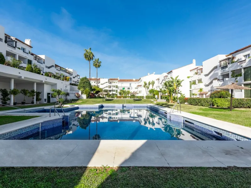 Spacious Sea-View Apartment for Sale in Las Jacarandas, Bel Air – Ideal for Permanent Living