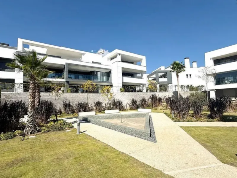 Exceptional Apartment in Vanian Gardens – The Best Location in the Entire Complex