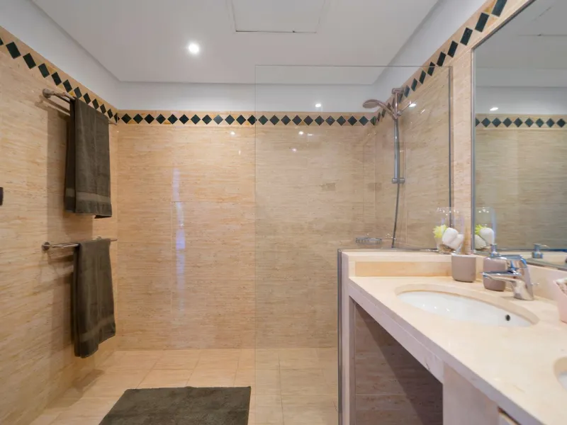 Apartment - Penthouse Duplex в продаже в Marbella, Málaga. В доме 3 спален и 2 ванных комнат. Площадь дома 169 м²