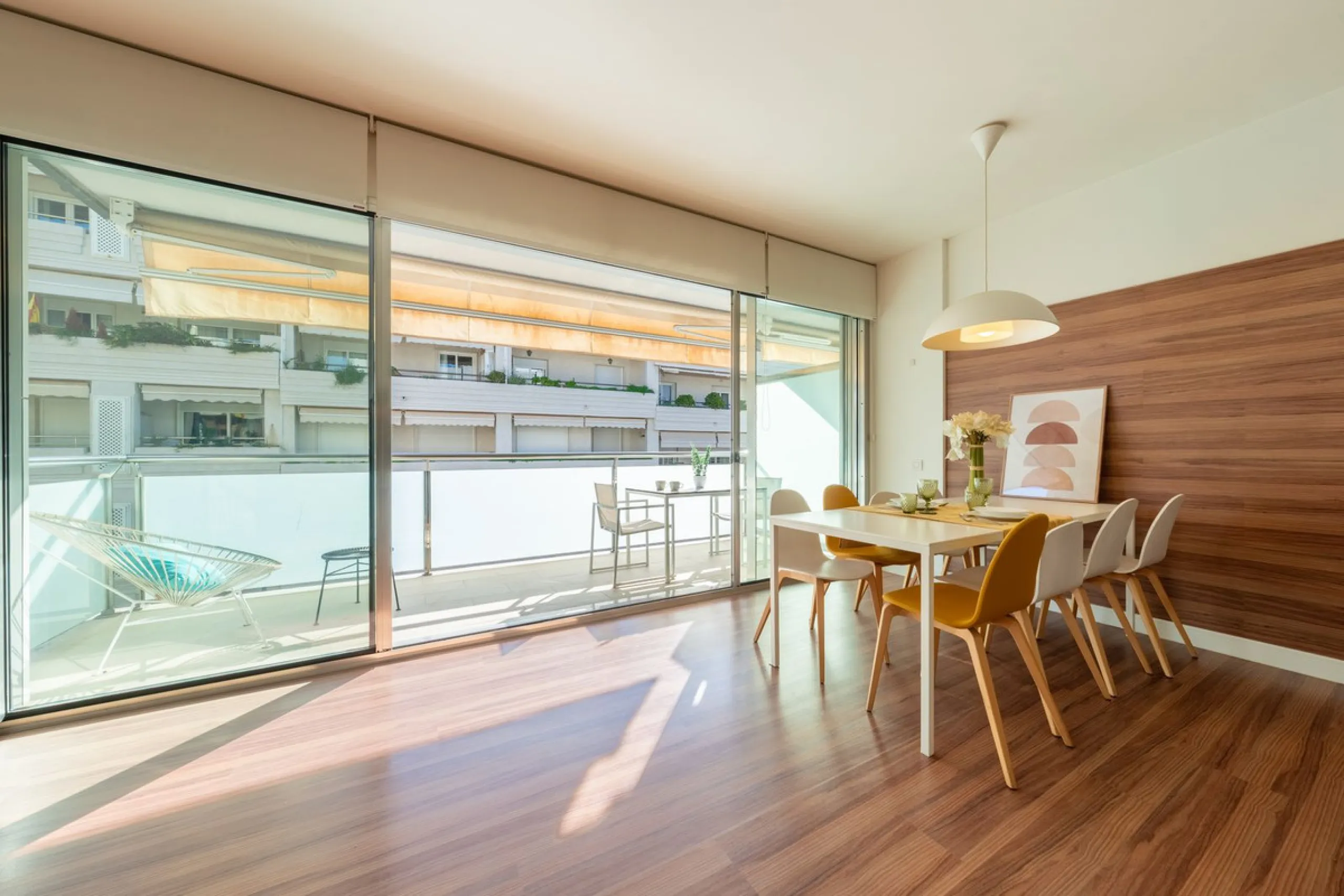 Apartment - Middle Floor Apartment в продаже в Marbella, Málaga. В доме 2 спален и 2 ванных комнат. Площадь дома 122 м²