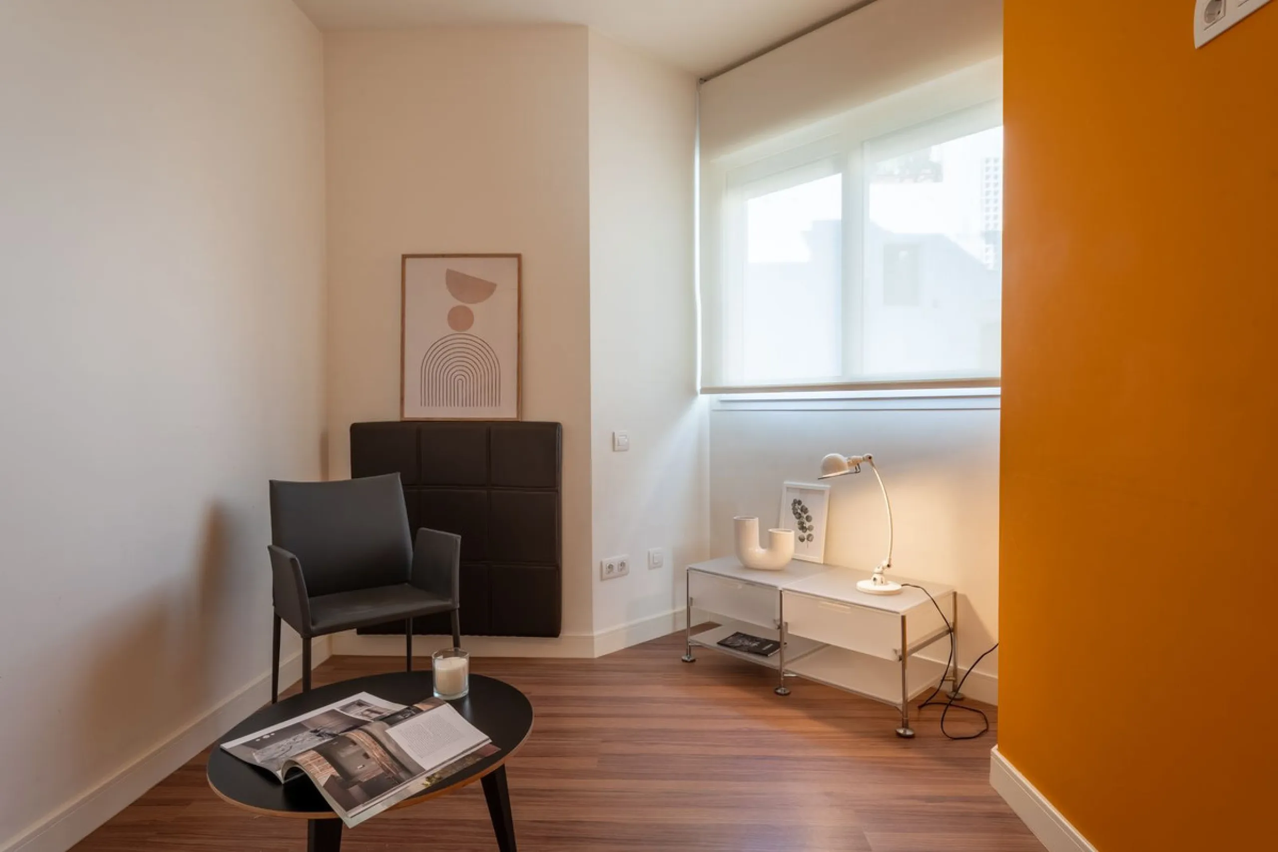 Apartment - Middle Floor Apartment в продаже в Marbella, Málaga. В доме 2 спален и 2 ванных комнат. Площадь дома 122 м²