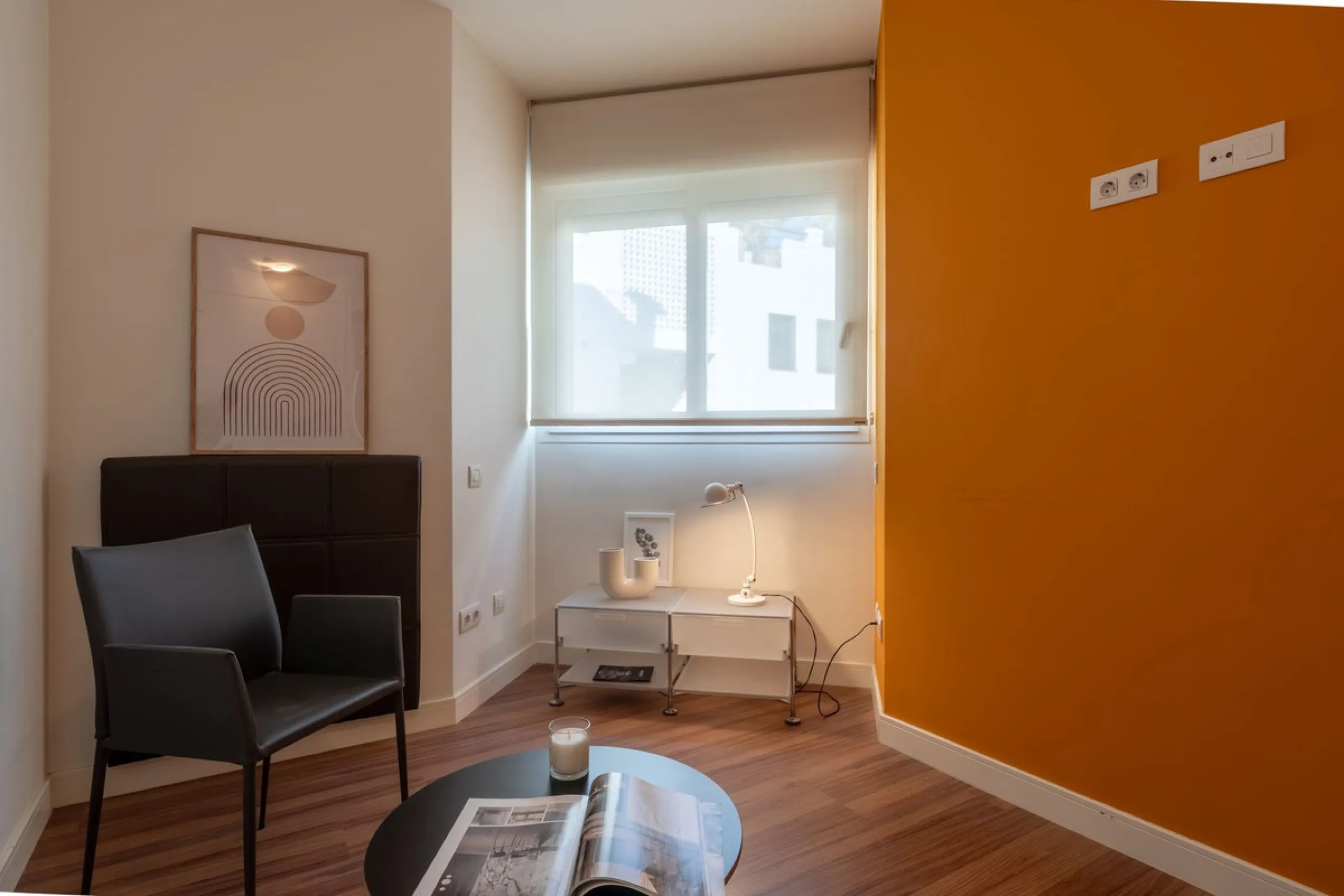 Apartment - Middle Floor Apartment в продаже в Marbella, Málaga. В доме 2 спален и 2 ванных комнат. Площадь дома 122 м²