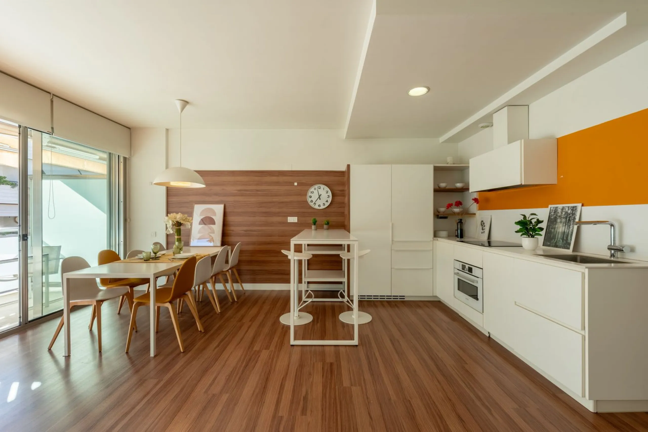 Apartment - Middle Floor Apartment в продаже в Marbella, Málaga. В доме 2 спален и 2 ванных комнат. Площадь дома 122 м²