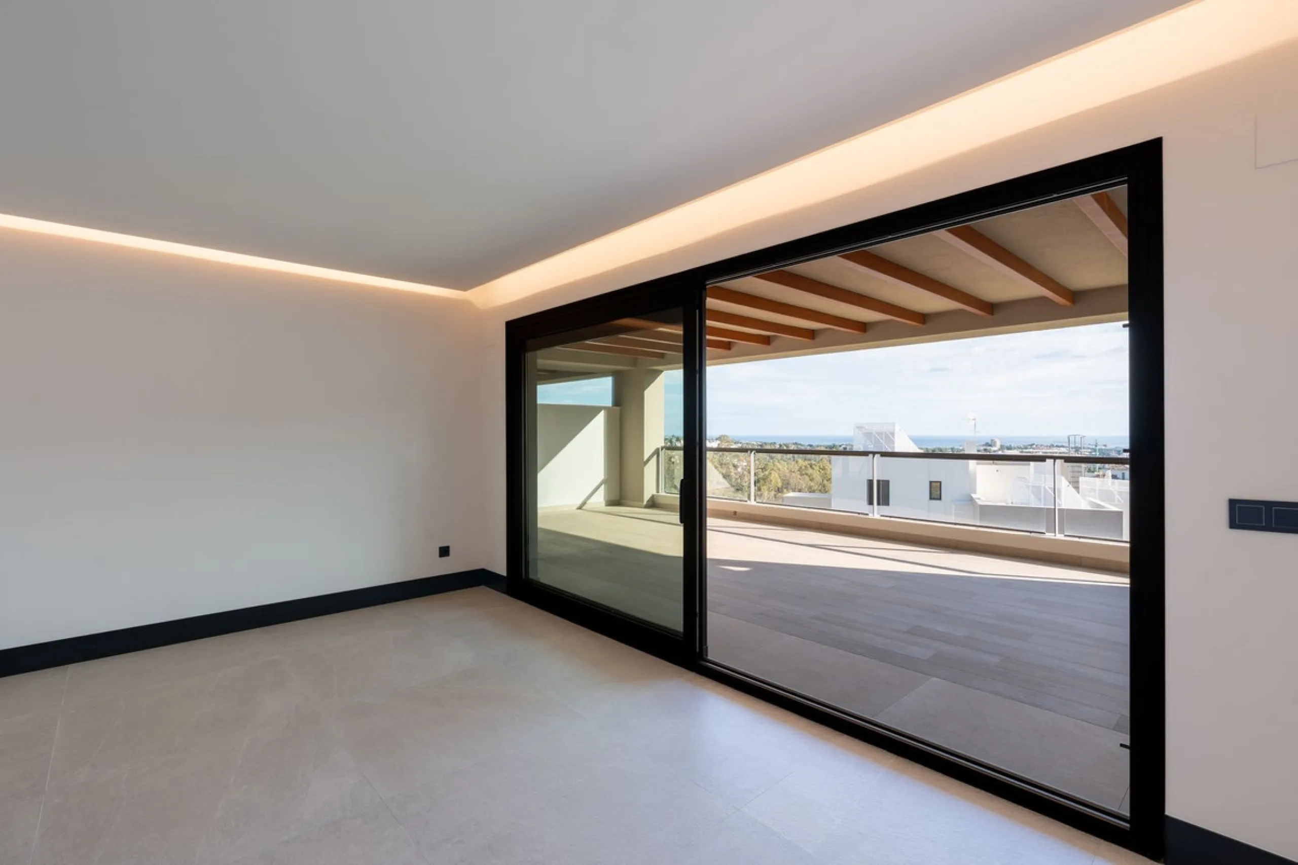 Experience modern Mediterranean living in this stunning 2-bedroom apartment within Marbella Lake, a prestigious gated community in the peaceful hills of Nueva Andalucía. Marbella Lake offers a harmonious blend of nature, comfort, and panoramic views, just