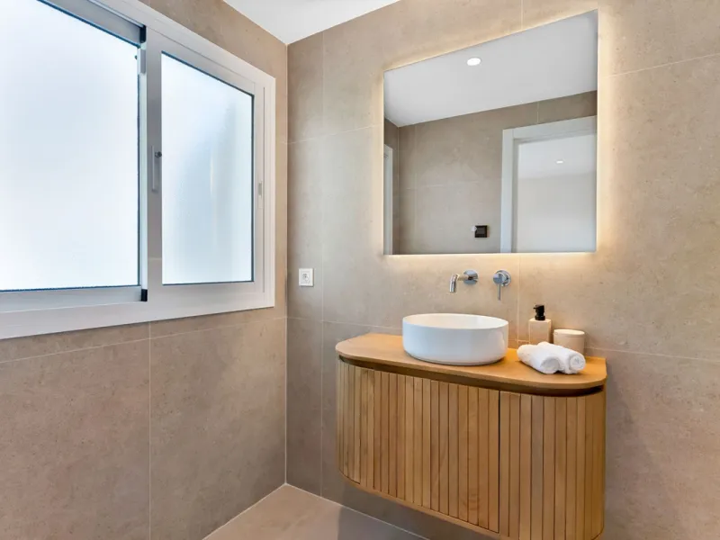 Nestled in the peaceful and prestigious Nagüeles area, right next to the foothills of La Concha and its surrounding national park, you'll find Casa Montana – a newly built home where no detail has been overlooked.