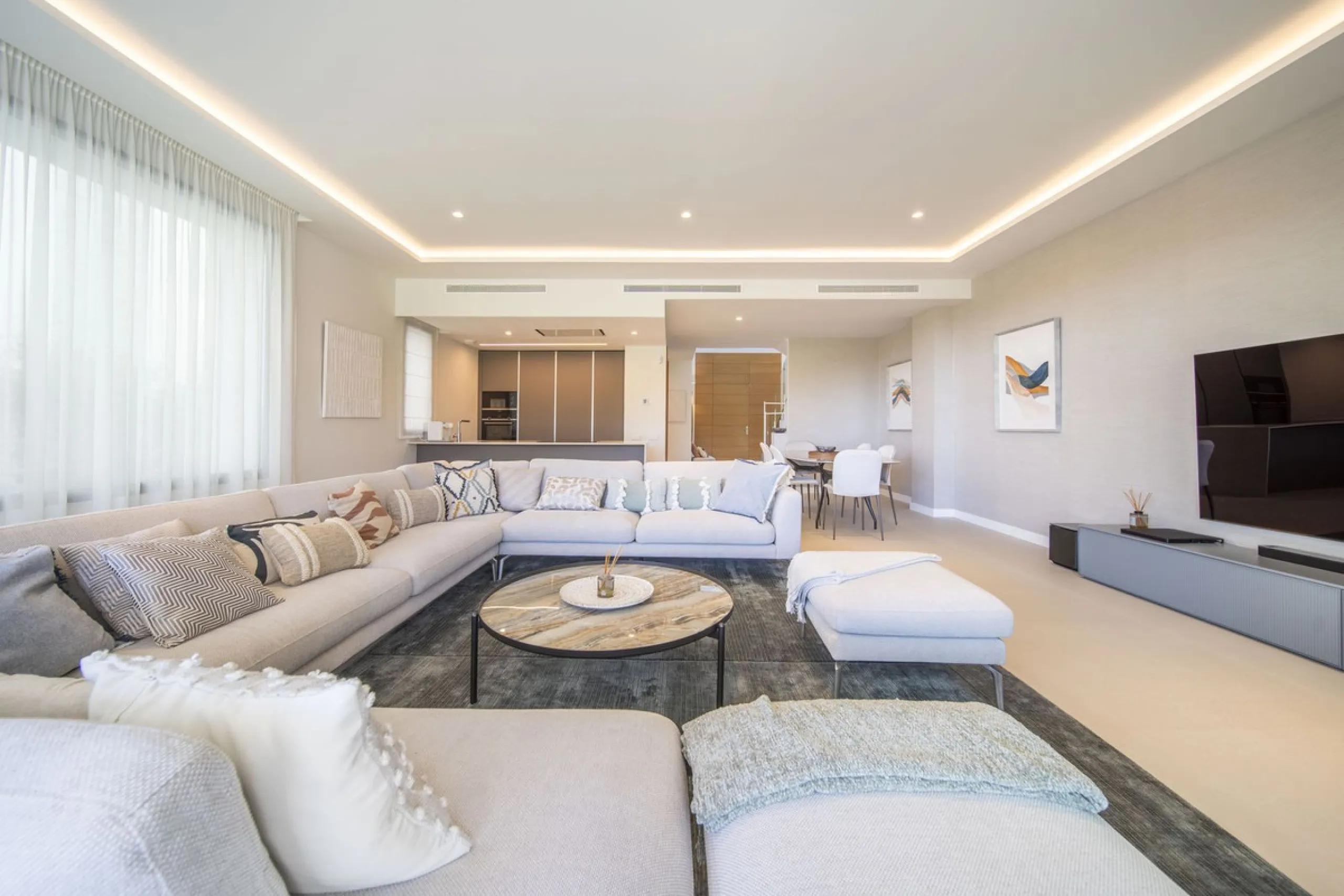 LUXURY ON A WHOLE NEW LEVEL — BETWEEN GOLF AND THE SEA