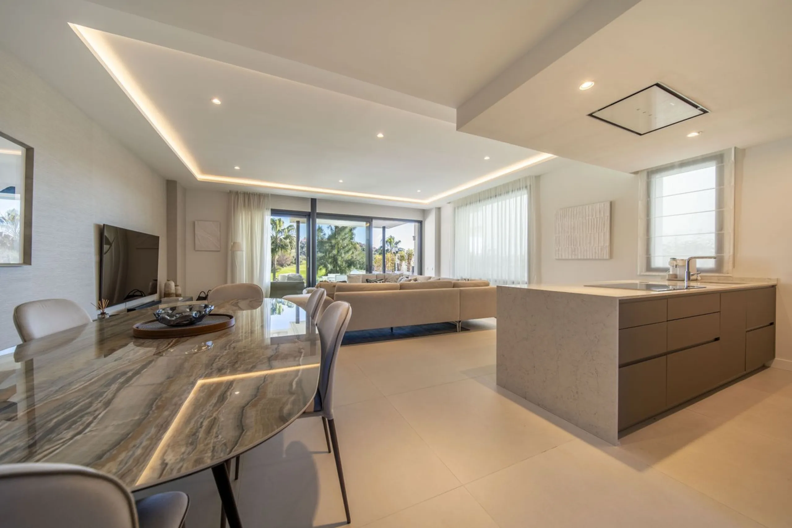 LUXURY ON A WHOLE NEW LEVEL — BETWEEN GOLF AND THE SEA