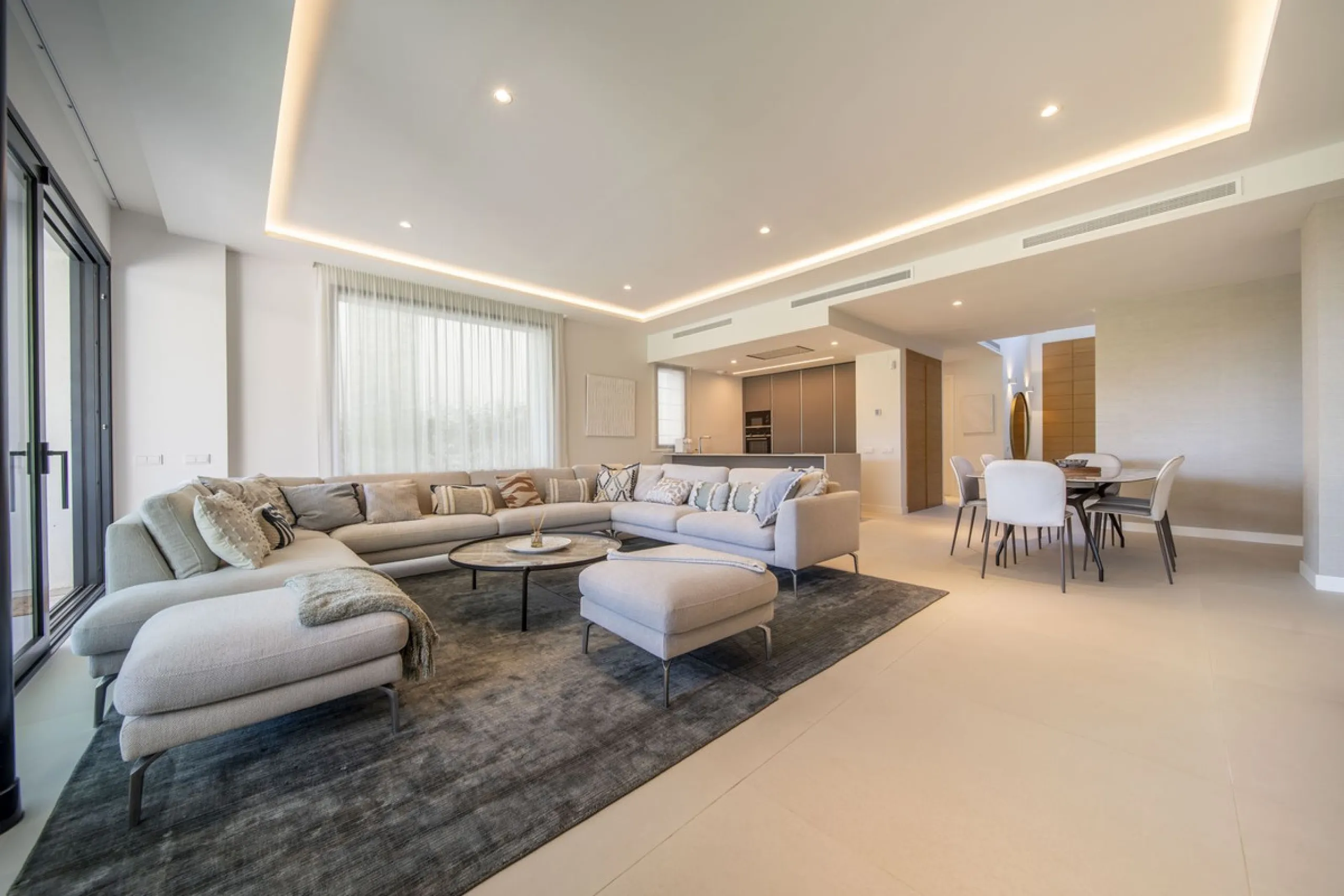 LUXURY ON A WHOLE NEW LEVEL — BETWEEN GOLF AND THE SEA